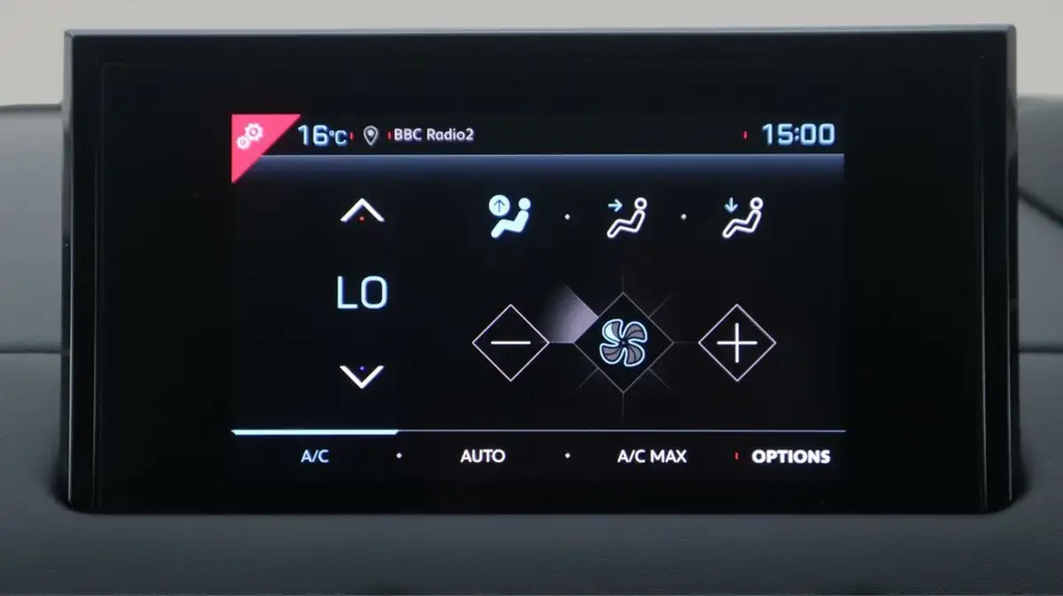 2021-ds-ds-3-crossback-e-tense-prestige-big-11