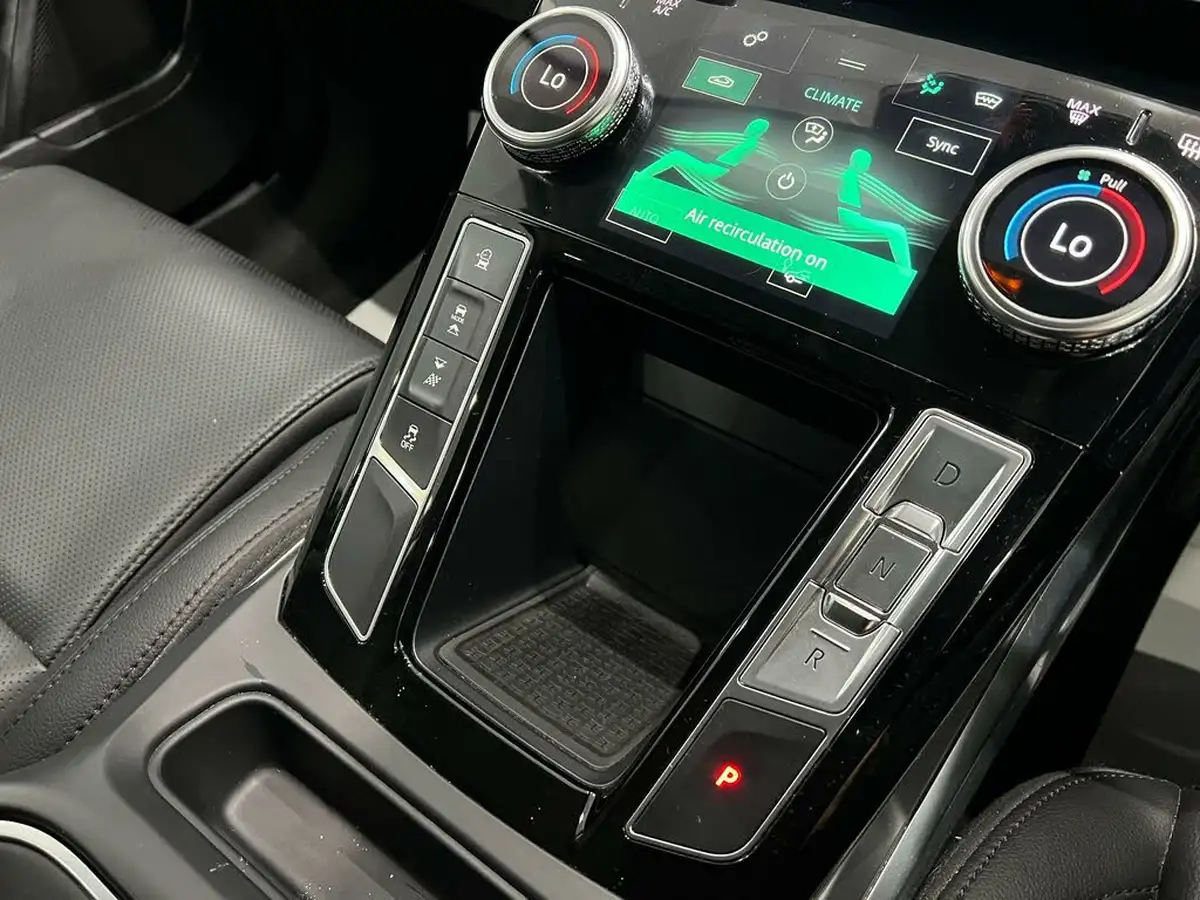 2020-jaguar-i-pace-ev400-s-big-24