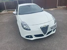 2012-alfa-romeo-giulietta-20td-veloce-170bhp-tct-small-10