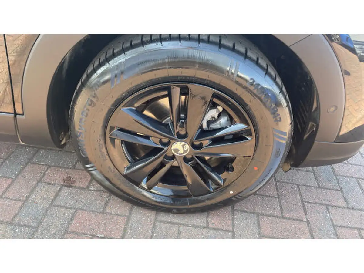 2023-vauxhall-grandland-12-design-130ps-big-27