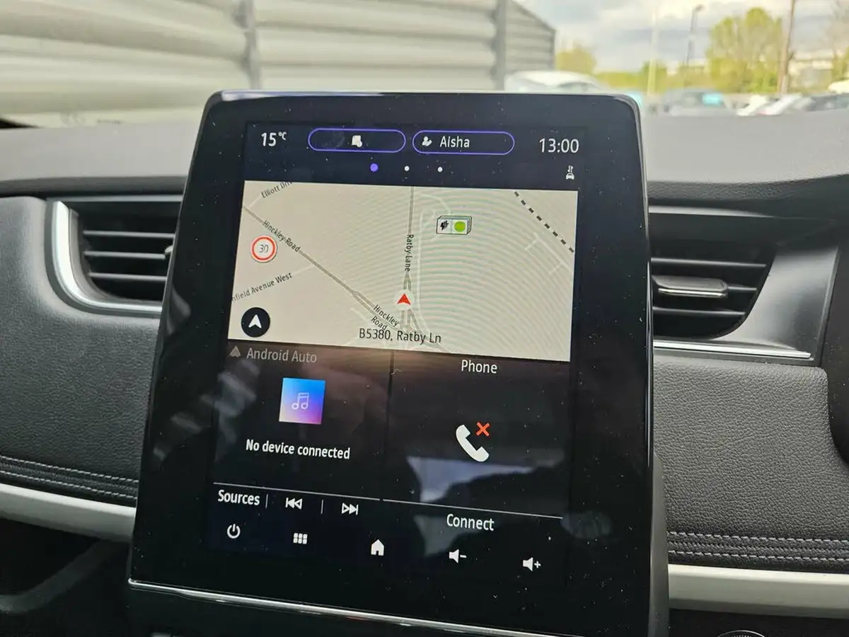 2022-renault-zoe-e-iconic-135ps-r135ze50-boost-charge-big-5