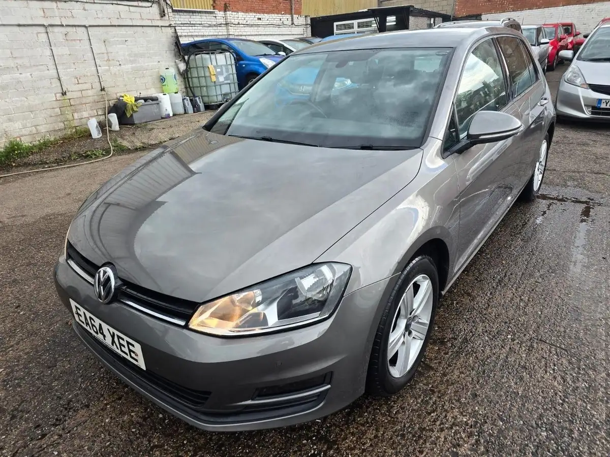 2014-volkswagen-golf-14-match-5d-big-6