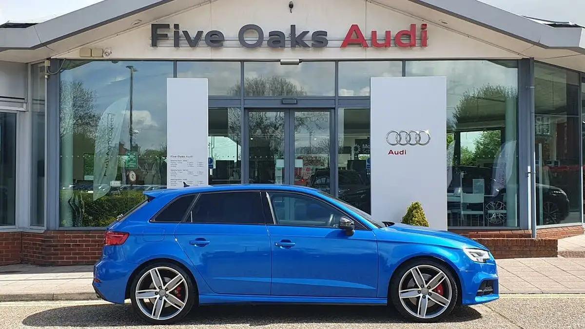 2019-audi-s3-20-tfsi-black-edition-sportback-5d-big-1