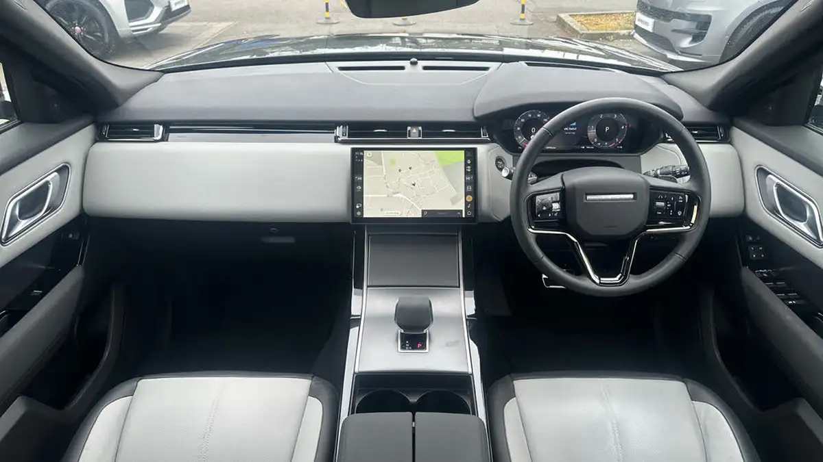 2024-land-rover-range-rover-velar-20-d200-dynamic-se-big-8