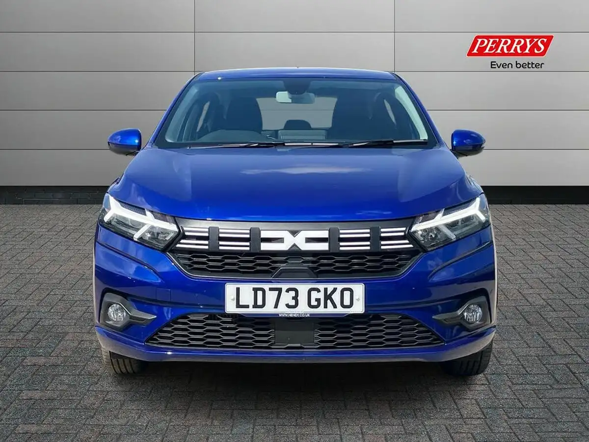 2023-dacia-sandero-10-tce-expression-100bhp-bi-fuel-big-3