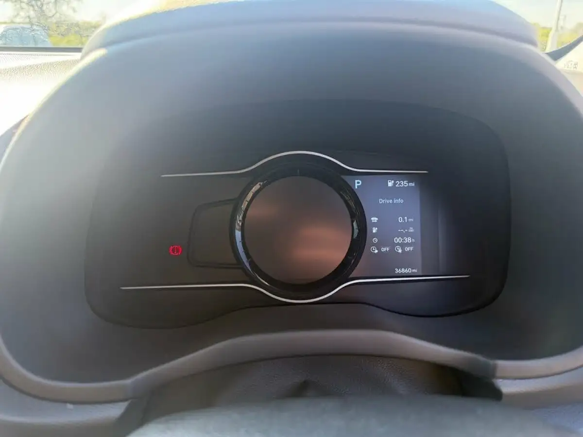2021-hyundai-kona-e-premium-204ps-big-42