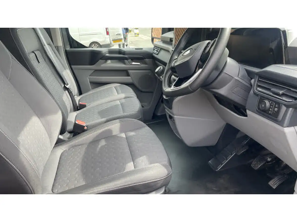 2024-ford-transit-custom-20tdci-300-l2h1-limited-150pseu6e-panel-van-1996cc-big-3