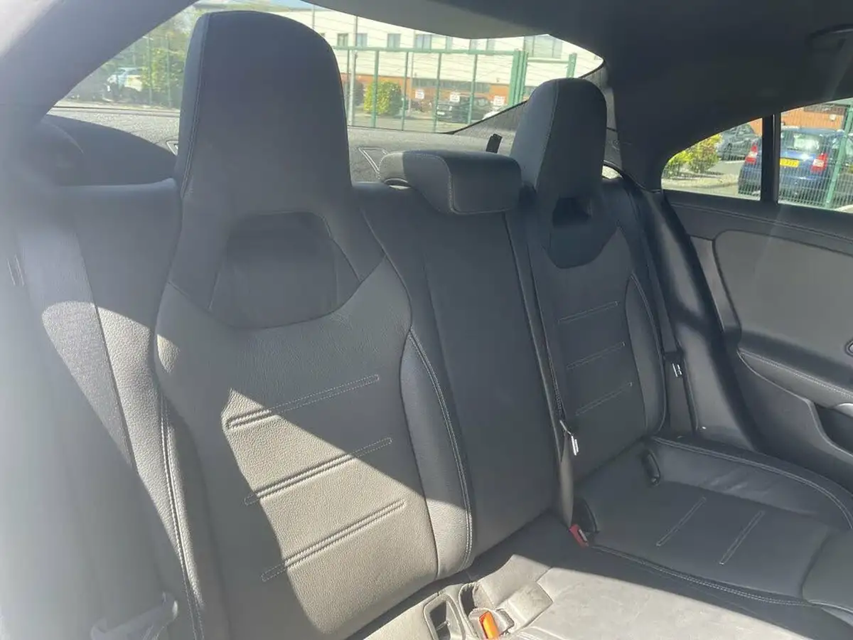 2019-mercedes-benz-cla-13-cla-200-amg-line-coupe-4d-7g-dct-big-10
