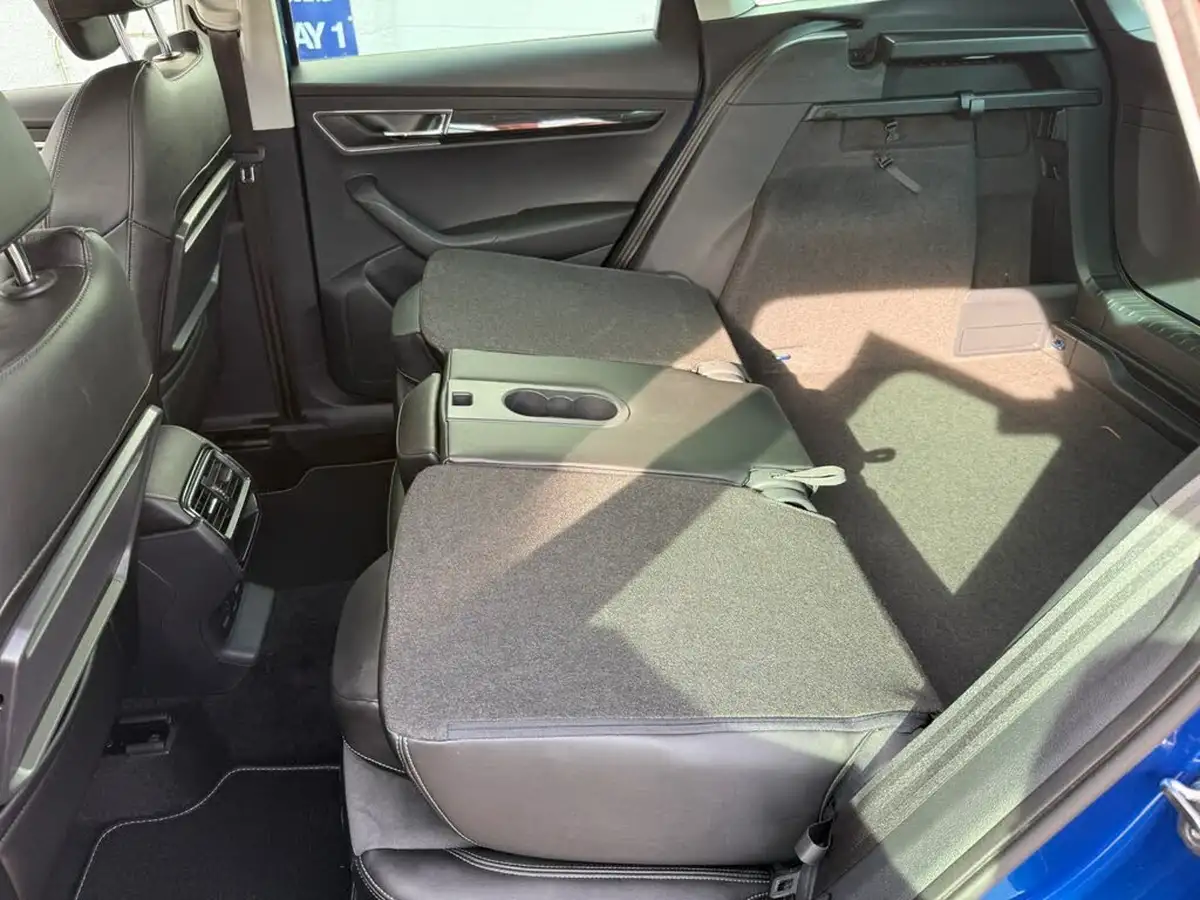 2021-skoda-karoq-15-tsi-se-l-big-43