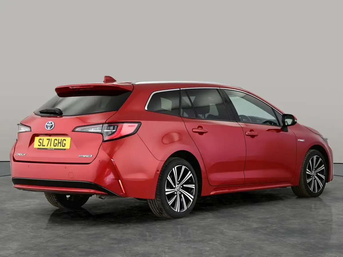2021-toyota-corolla-18-vvt-i-design-trk-hatchback-5d-big-5