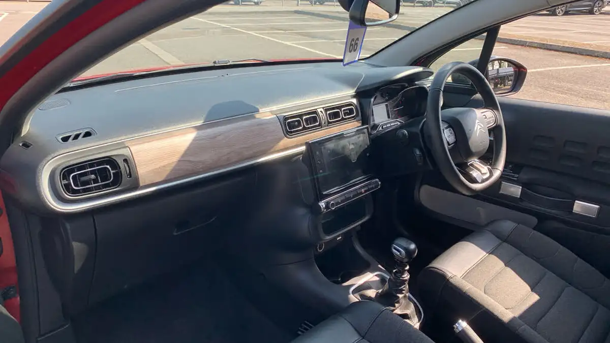 2023-citroen-c3-12-puretech-shine-plus-110ps-ss-big-11