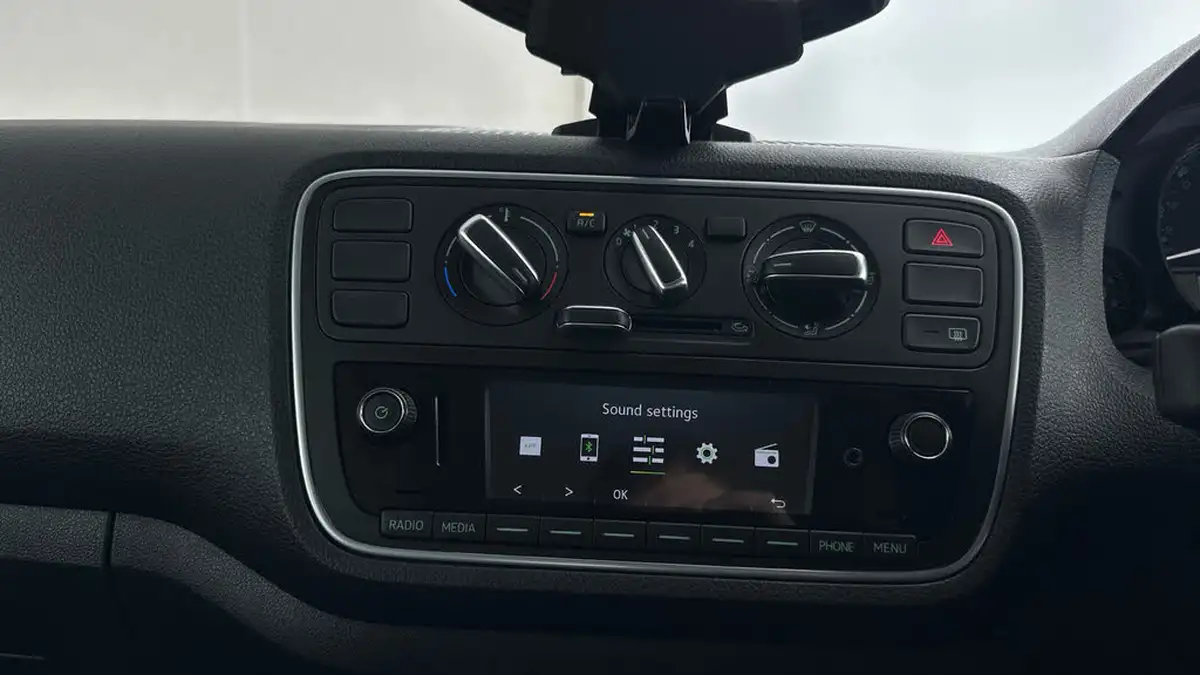 2018-skoda-citigo-10-colour-edition-5d-big-21