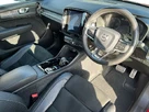 2019-volvo-xc40-20td-d3-r-design-awd-geartronic-small-9