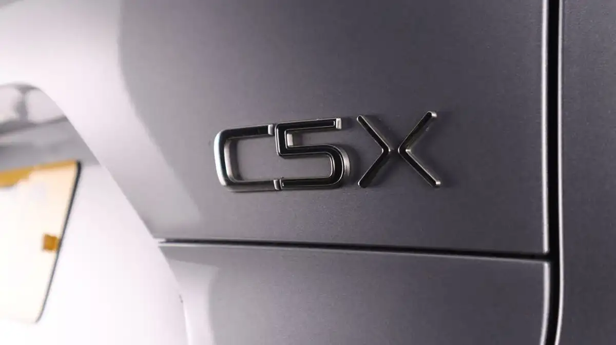 2022-citroen-c5-x-12-puretech-sense-plus-big-20