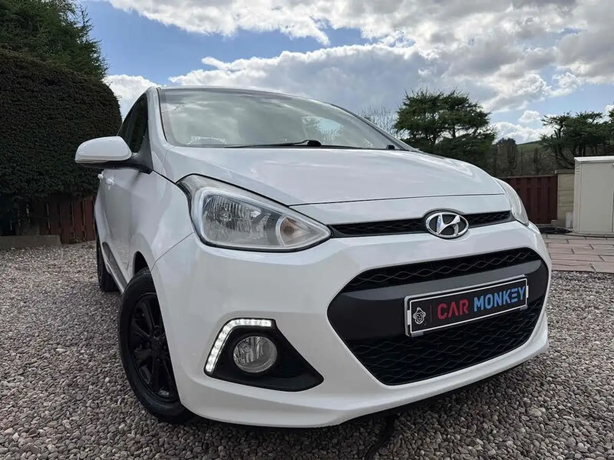 2014-hyundai-i10-12-premium-big-4