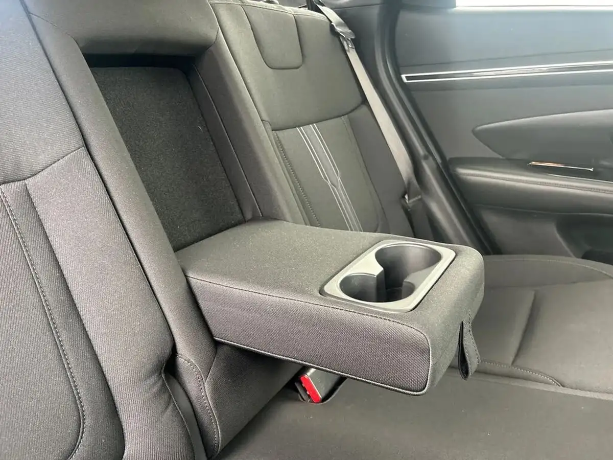2023-hyundai-tucson-16-t-gdi-se-connect-230ps-hybrid-auto-big-28