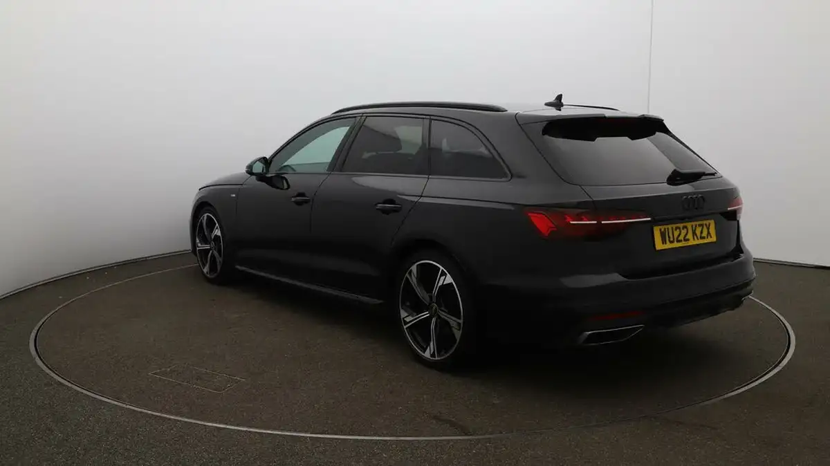 2022-audi-a4-avant-20-35-tfsi-black-edition-s-tronic-big-55