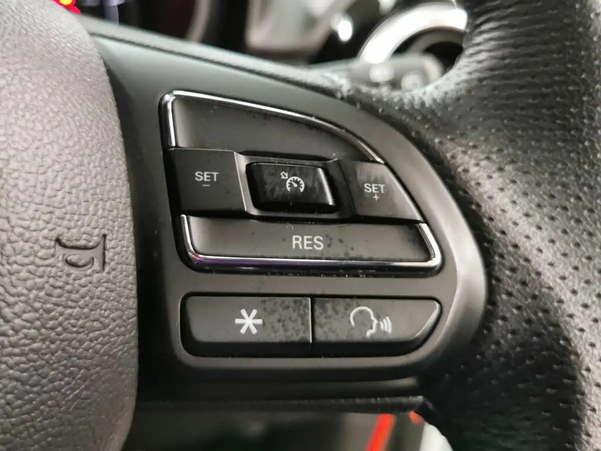 2023-mg-mg3-15-vti-tech-exclusive-nav-big-19