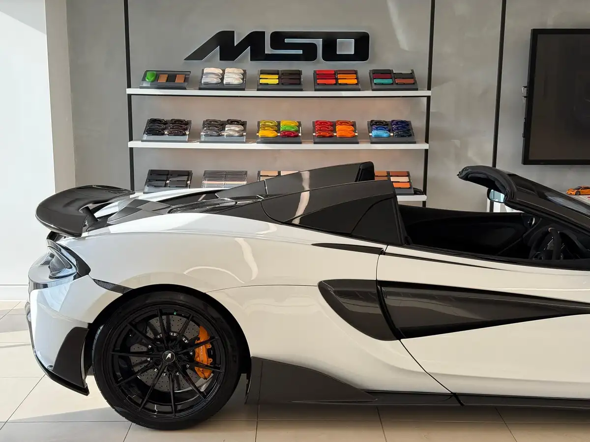 2019-mclaren-600lt-spider-big-34