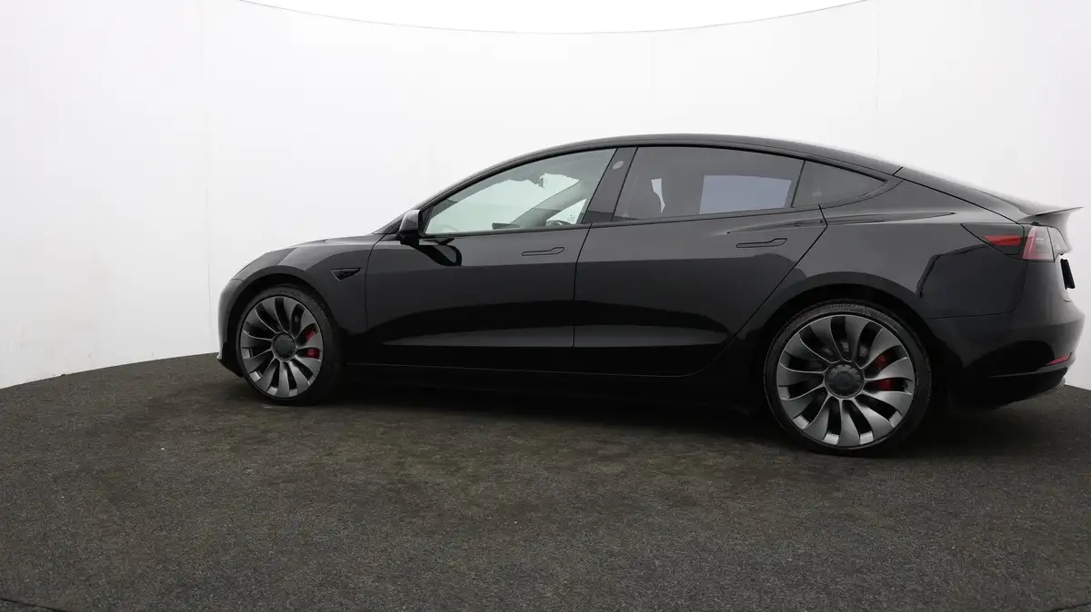 2021-tesla-model-3-e-performance-awd-big-65