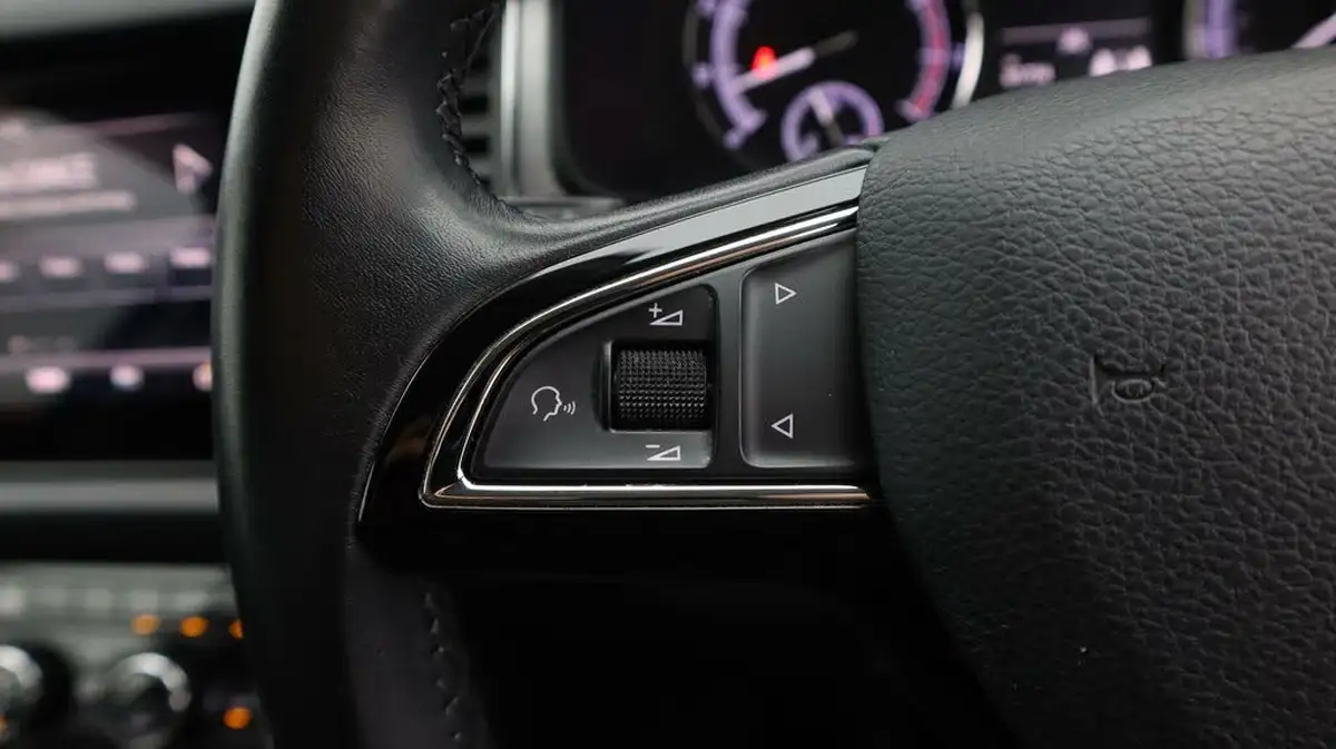 2020-skoda-kodiaq-15-tsi-se-5-big-23