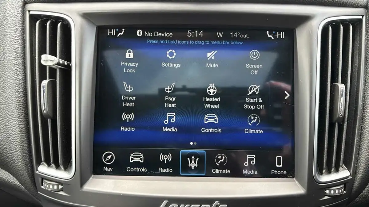2020-maserati-levante-30-gransport-big-31