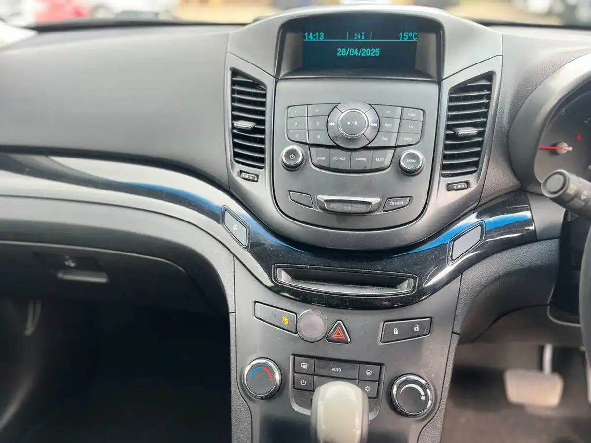 2011-chevrolet-orlando-20td-lt-163ps-auto-big-12