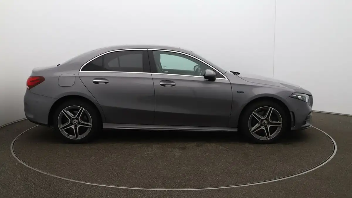 2021-mercedes-benz-a-class-13-a250e-amg-line-premium-plus-saloon-4d-big-42