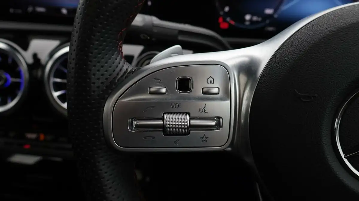 2021-mercedes-benz-a-class-13-a250e-amg-line-premium-plus-saloon-4d-big-25