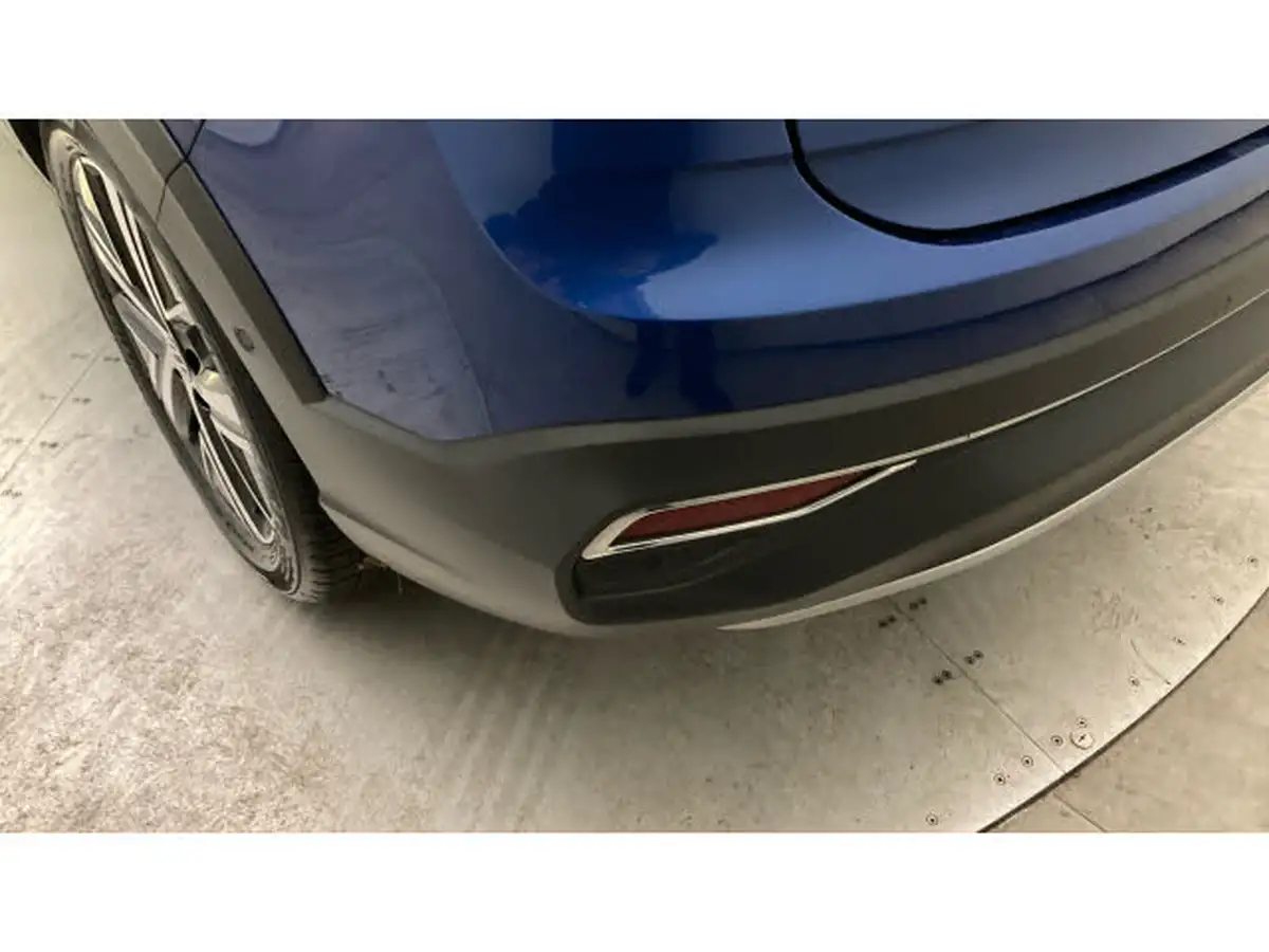 2022-volkswagen-taigo-10-tsi-style-big-44