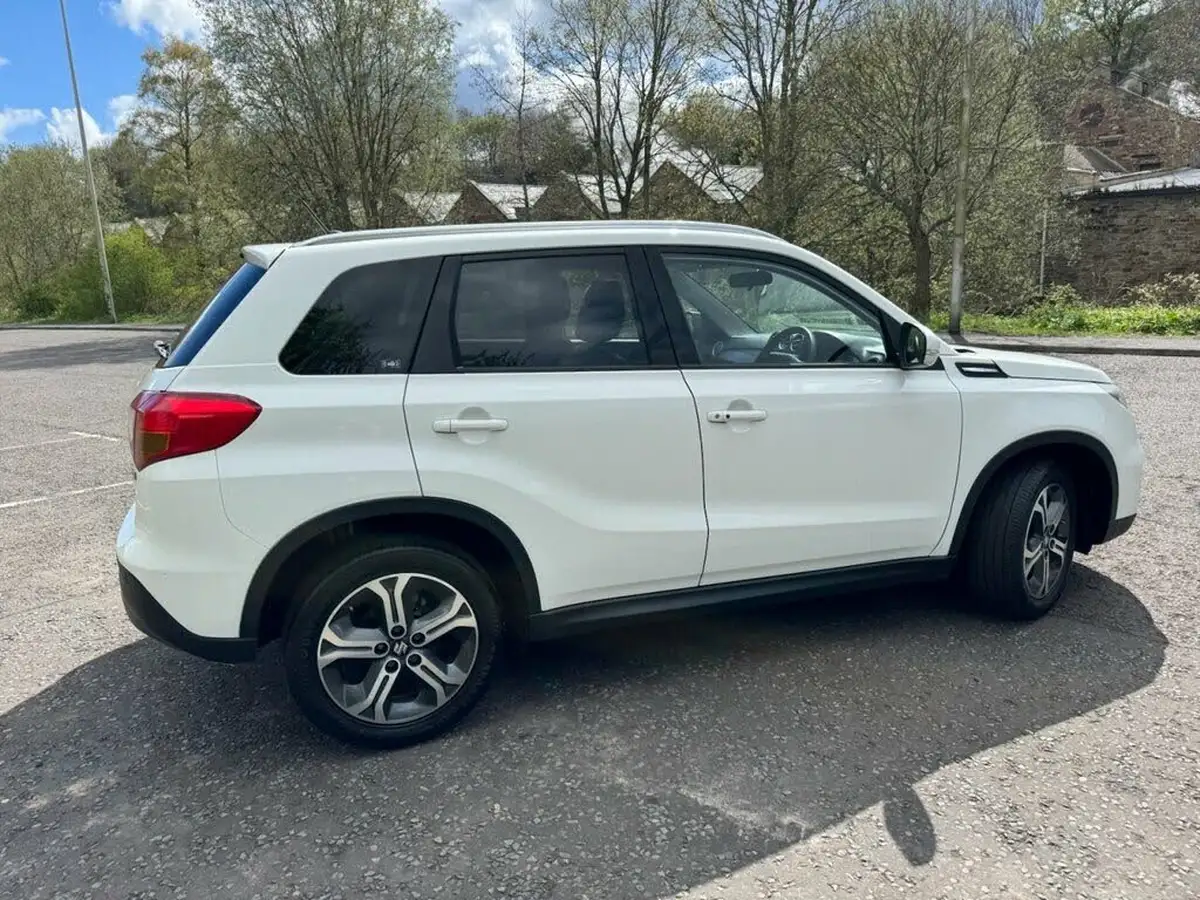 2018-suzuki-vitara-16-sz5-big-5