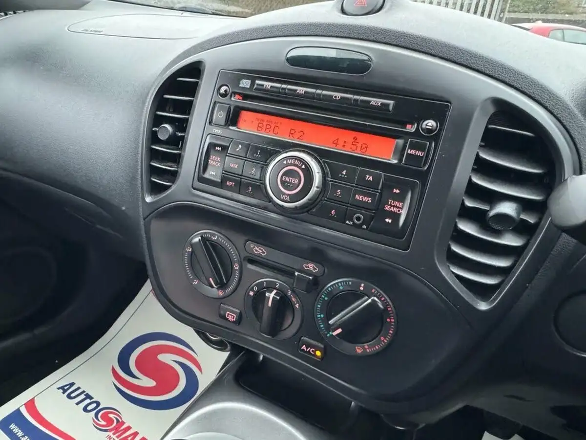 2013-nissan-juke-16-visia-16v-big-23