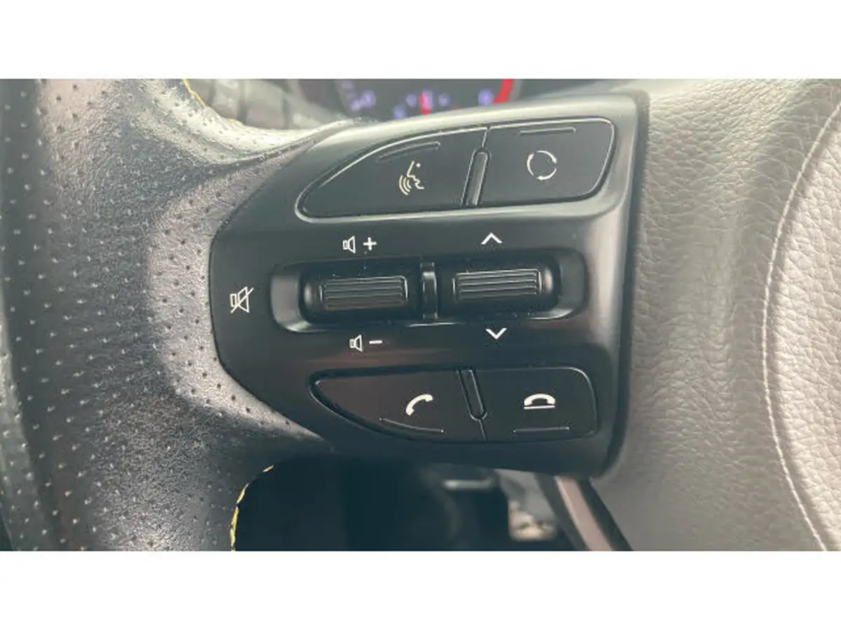 2019-kia-picanto-125-x-line-big-26