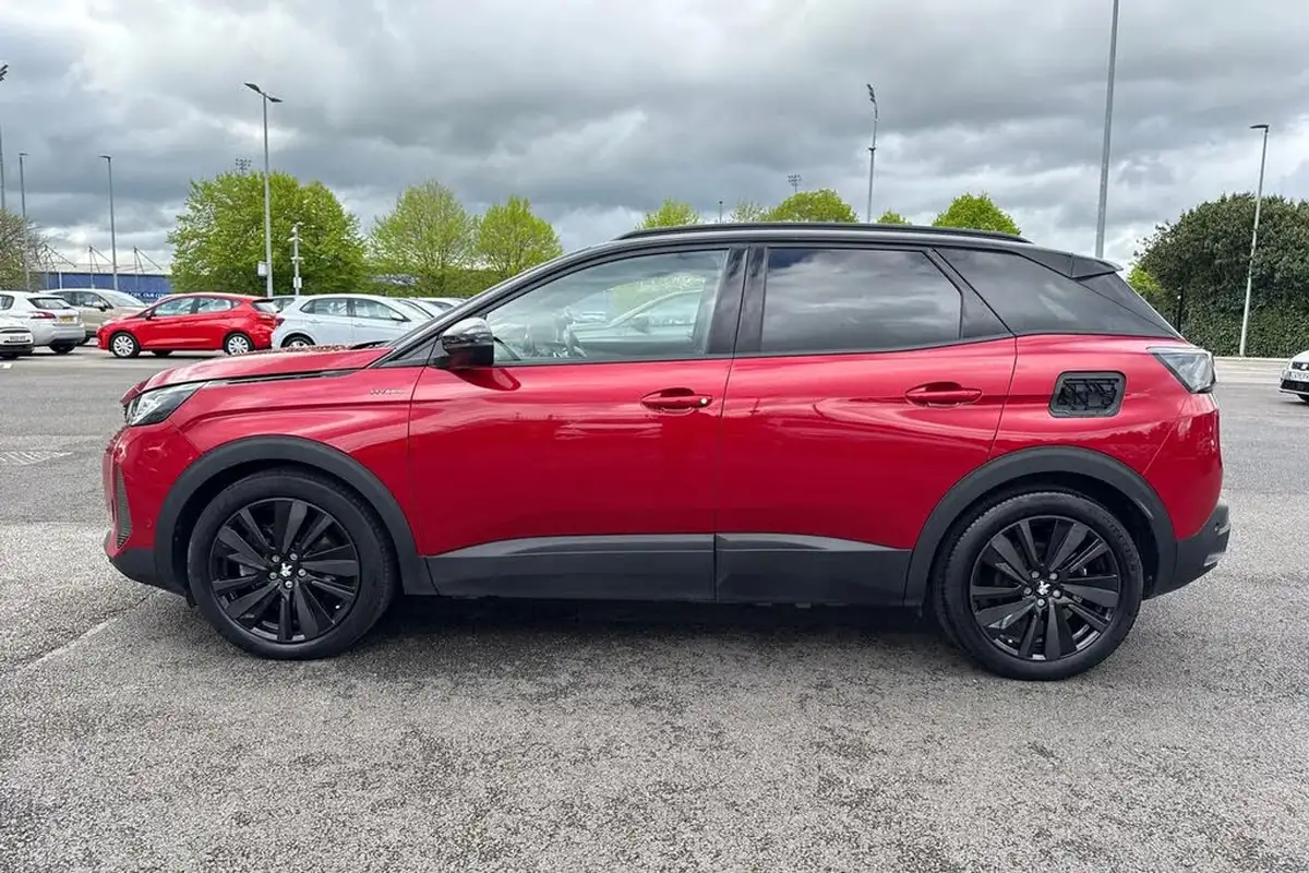 2022-peugeot-3008-suv-16-puretech-gt-225bhp-hybrid-e-eat8-big-31