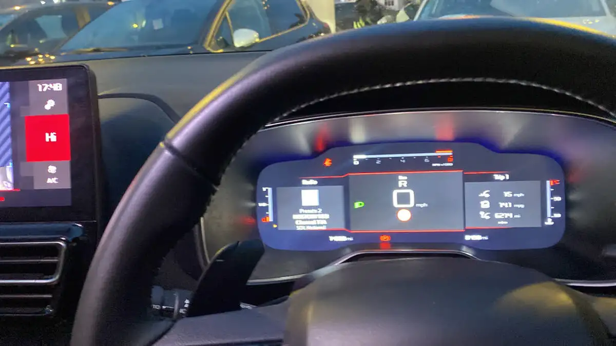 2022-citroen-c5-aircross-12-puretech-shine-ss-eat8-big-3