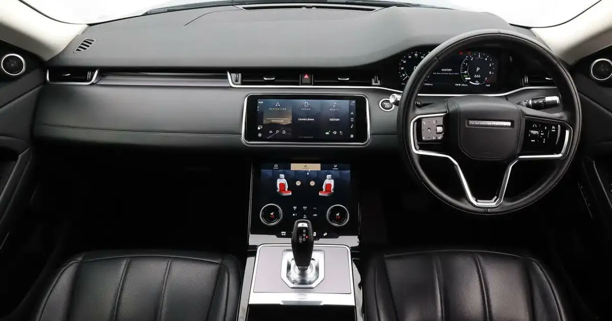 2021-land-rover-range-rover-evoque-15-p300e-r-dynamic-hse-big-13