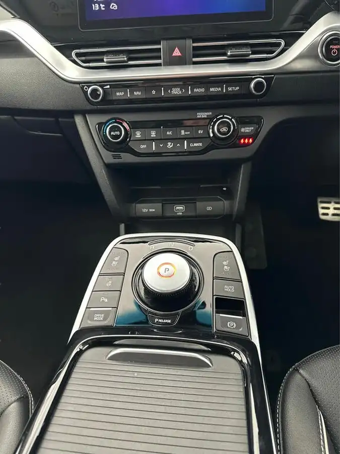 2021-kia-e-niro-ev-4-big-20