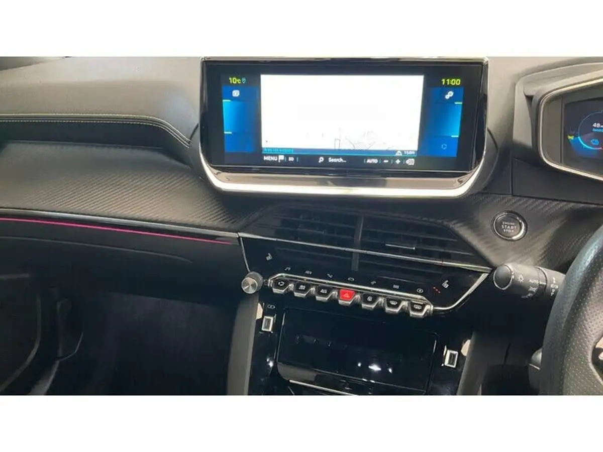 2021-peugeot-2008-suv-e-gt-premium-big-3