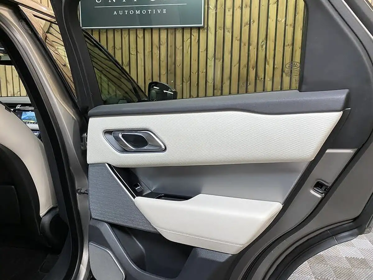 2017-land-rover-range-rover-velar-20-d240-r-dynamic-se-big-50