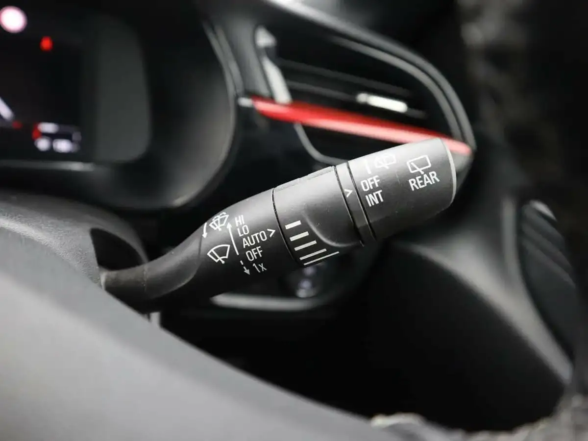 2021-vauxhall-corsa-12-turbo-sri-premium-100ps-big-23