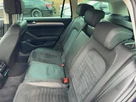 2017-volkswagen-passat-14-tsi-gte-estate-5d-small-30