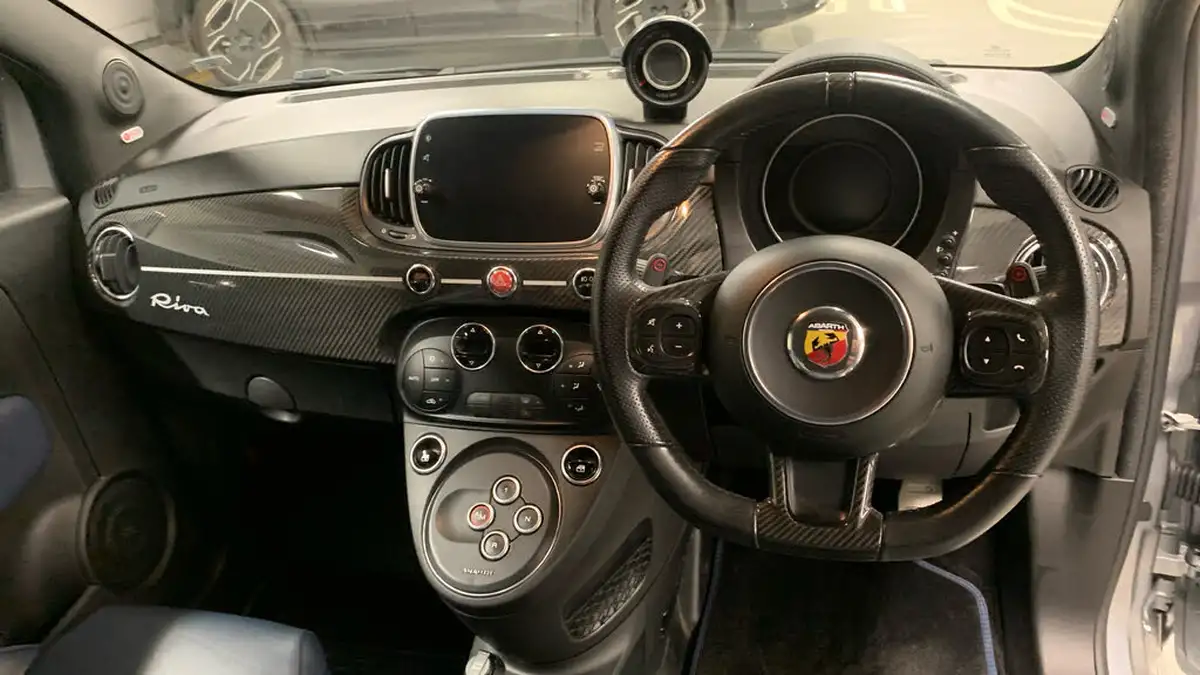2018-abarth-695c-14-tjet-rivale-182ps-mta-big-9