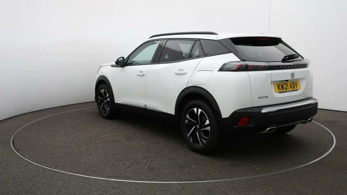2021-peugeot-2008-suv-12-puretech-allure-premium-130bhp-eat8-big-55