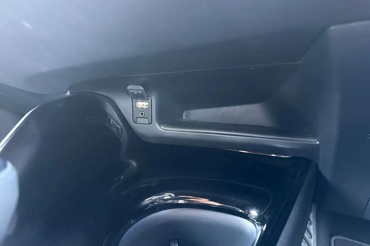 2019-toyota-c-hr-18-vvt-i-dynamic-big-33