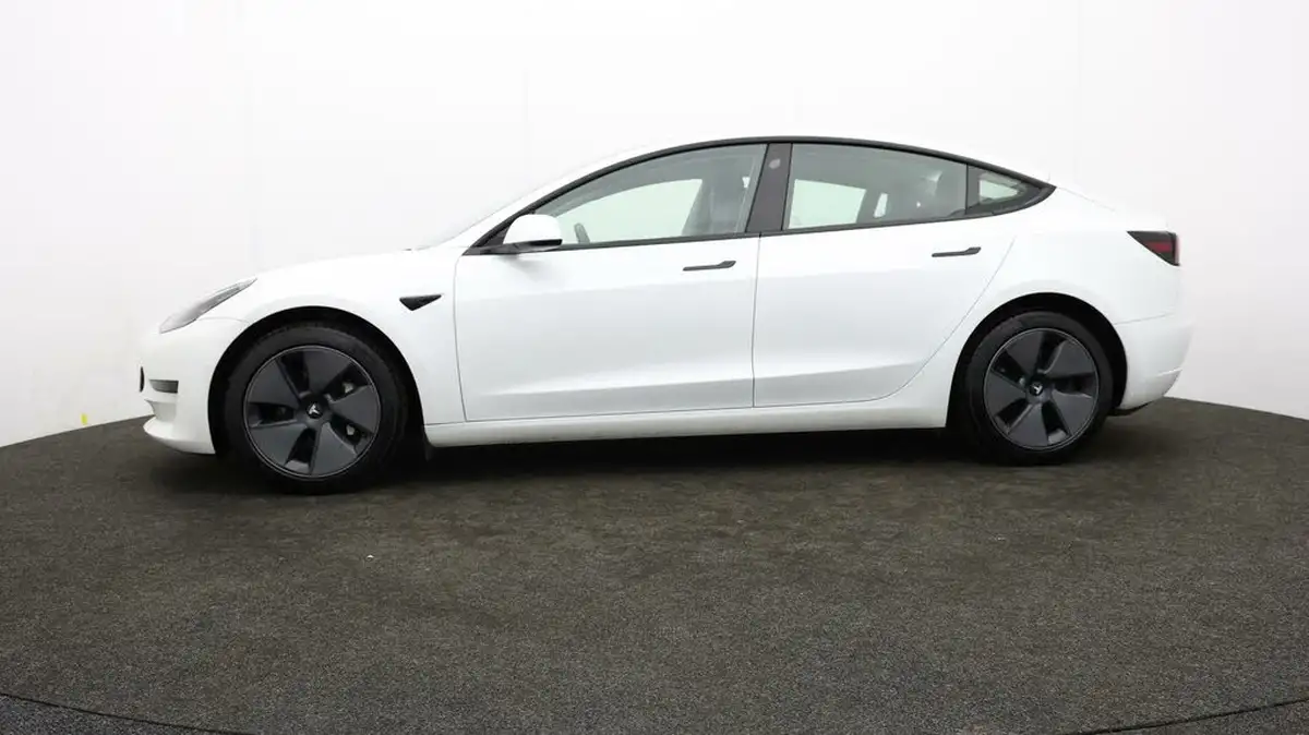 2021-tesla-model-3-e-standard-plus-big-61
