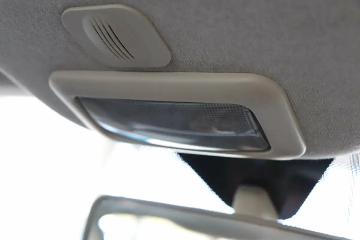 2016-fiat-500-12-lounge-big-41