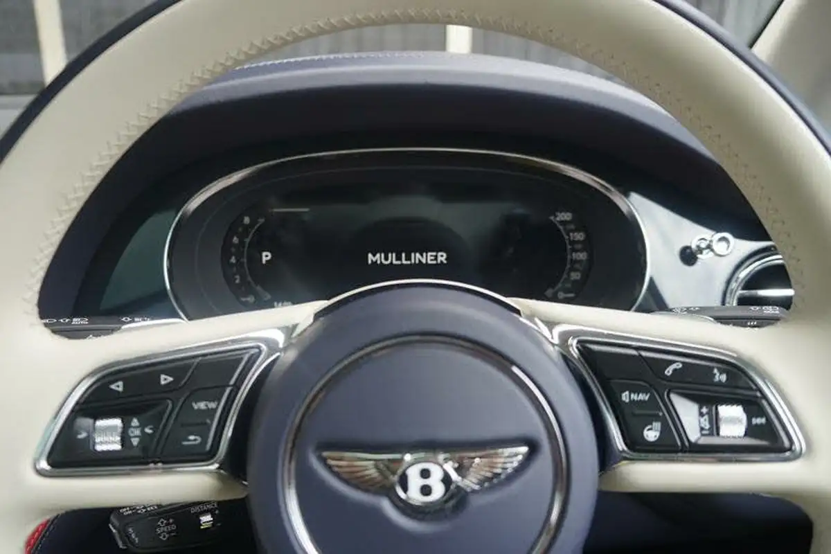 2024-bentley-bentayga-big-22