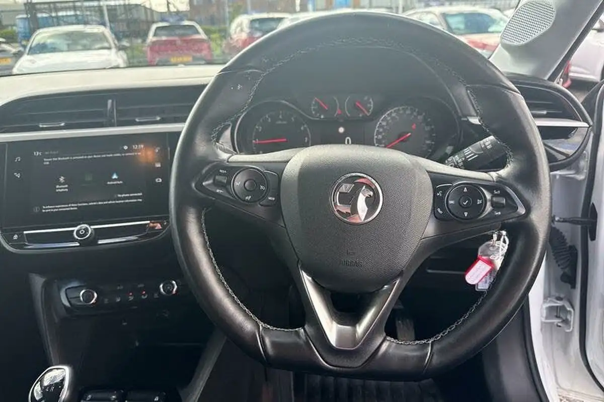 2022-vauxhall-corsa-12i-design-big-11