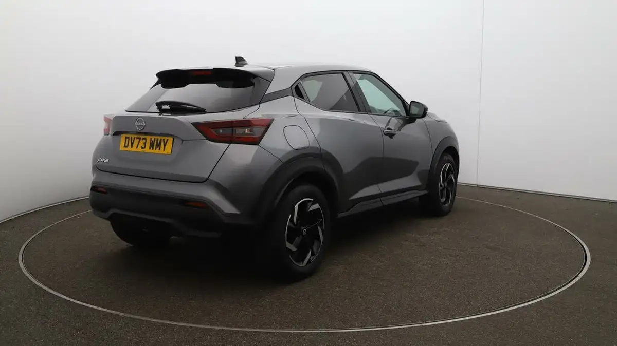 2023-nissan-juke-10-dig-t-n-connecta-dct-big-7