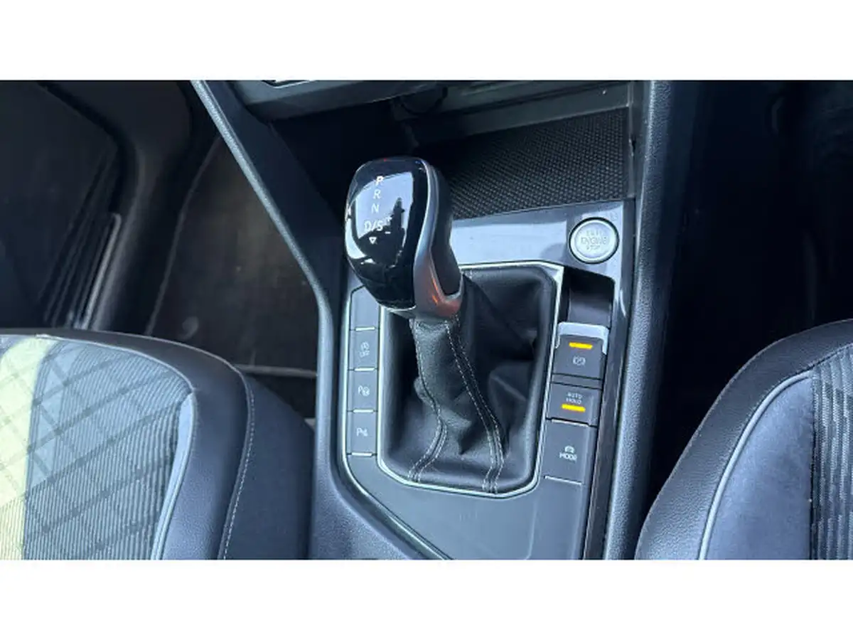 2021-volkswagen-tiguan-15-tsi-r-line-big-13